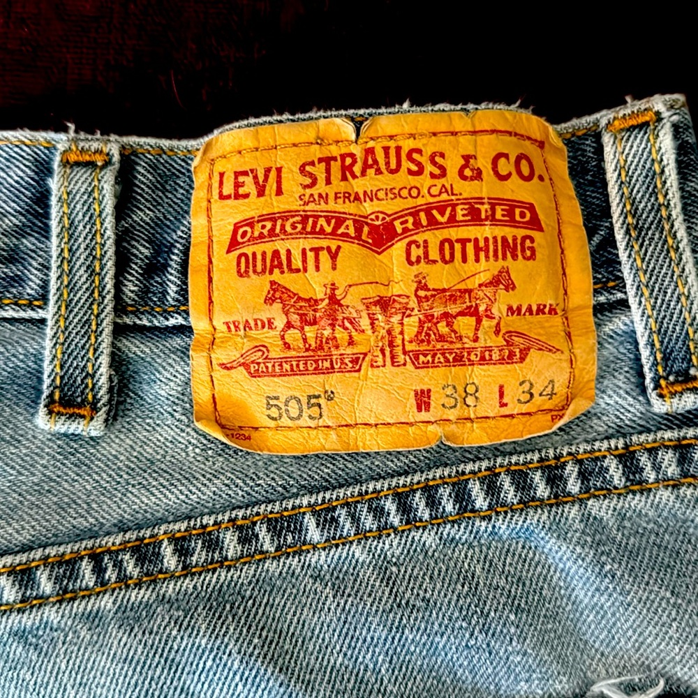 Men’s original Levi’s 505s regular fit size 38, length 34